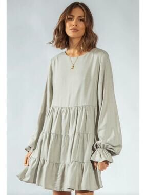 Girl And The Sun X Kayla Gane Hydra Dress Womens 6 Linen Blend Whisper Green